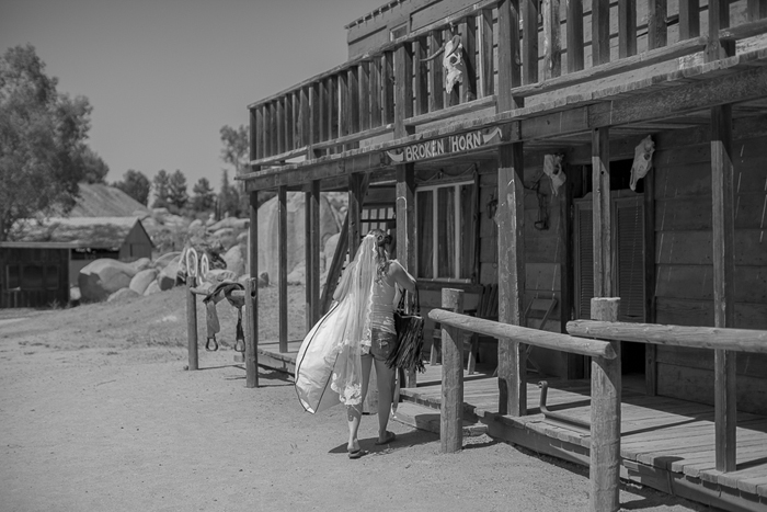 WOODEN NICKEL RANCH WEDDING_02