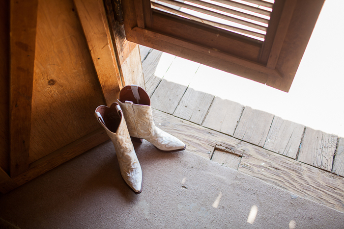 WOODEN NICKEL RANCH WEDDING_05