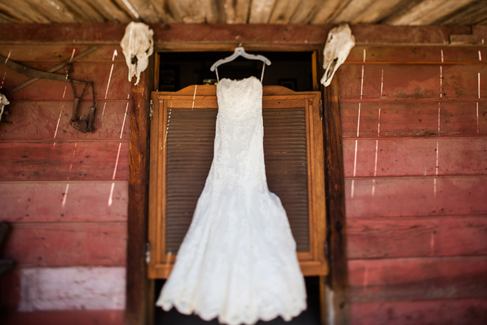 WOODEN NICKEL RANCH WEDDING_06