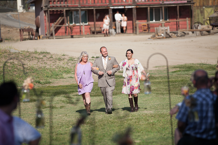 WOODEN NICKEL RANCH WEDDING_18