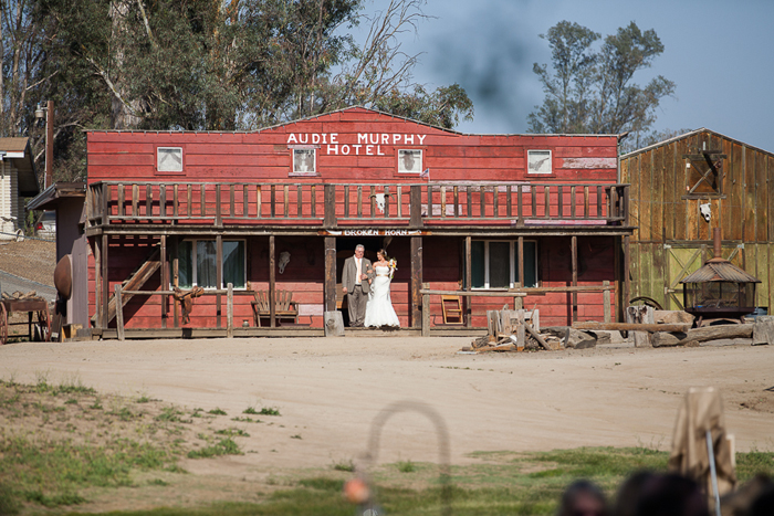 WOODEN NICKEL RANCH WEDDING_21